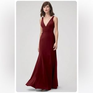 Never worn, perfect condition bridesmaid dress!